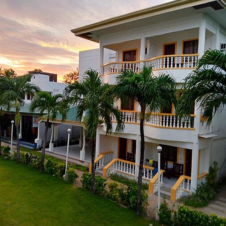 Bans Beach Resort Balabag  Bagian luar foto