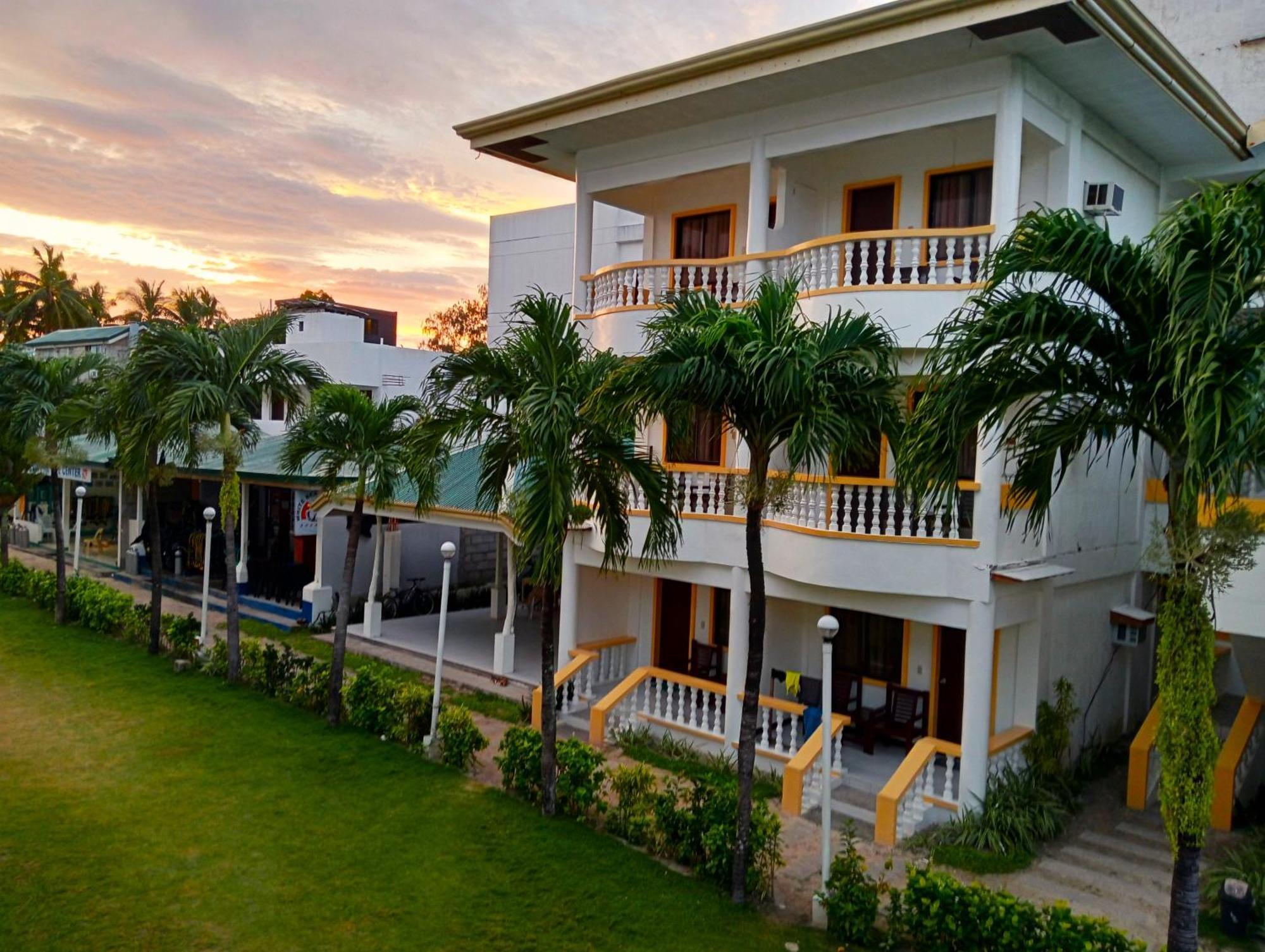 Bans Beach Resort Balabag  Bagian luar foto